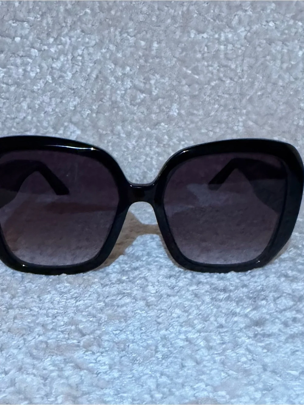 Quay Australia Full Glam Sunglasses Oversized Square Black Frame Black Fade Lens